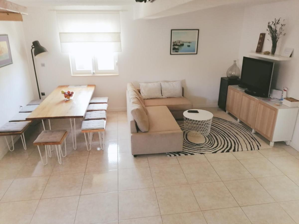 House For Rent Paola Villa Razanac Exterior photo